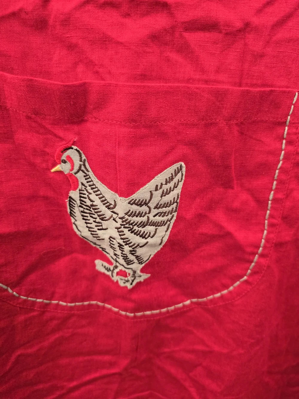 Sur La Table Red Vintage-Inspired Apron with Contrast Stitching